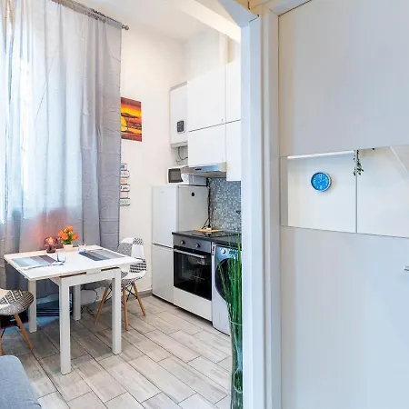 Desana Studio Apartment Turin